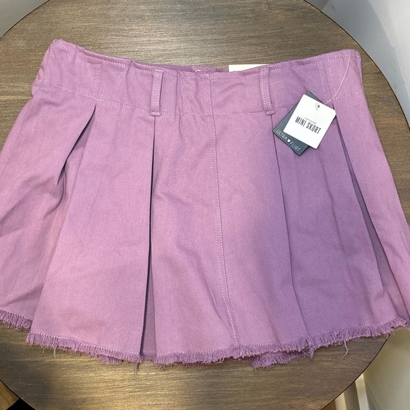 Ultra Flirt Lilac Pleated Skater Skirt - Picture 5 of 7